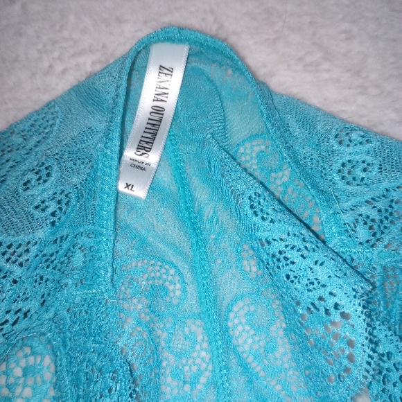 NWOT Blue Lacy Bralette size XL Zenana Outfitters - Picture 4 of 6